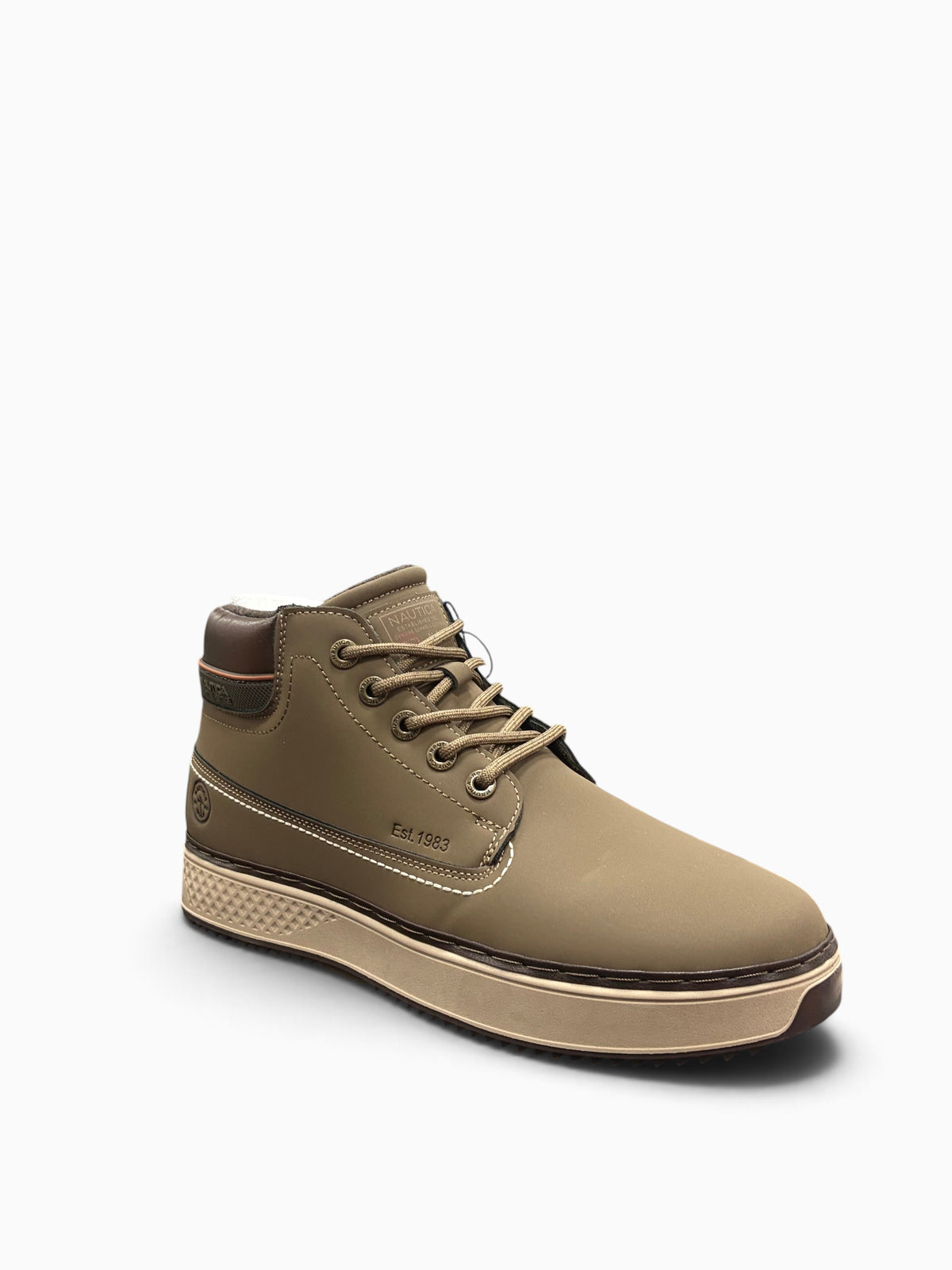 Scarponcini da uomo Nautica Montreal color tortora con lacci e suola carrarmato, disponibili da Alex Calzature