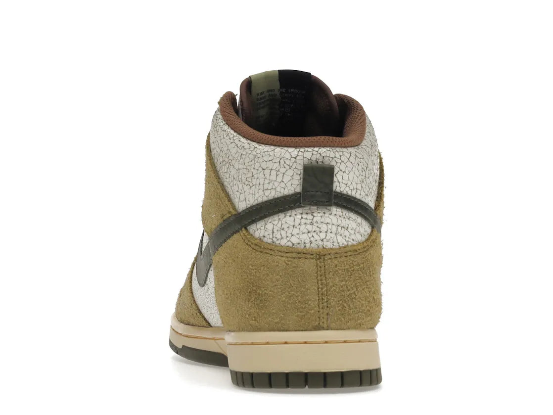 NIKE - DUNK HI RETRO RE - RAW