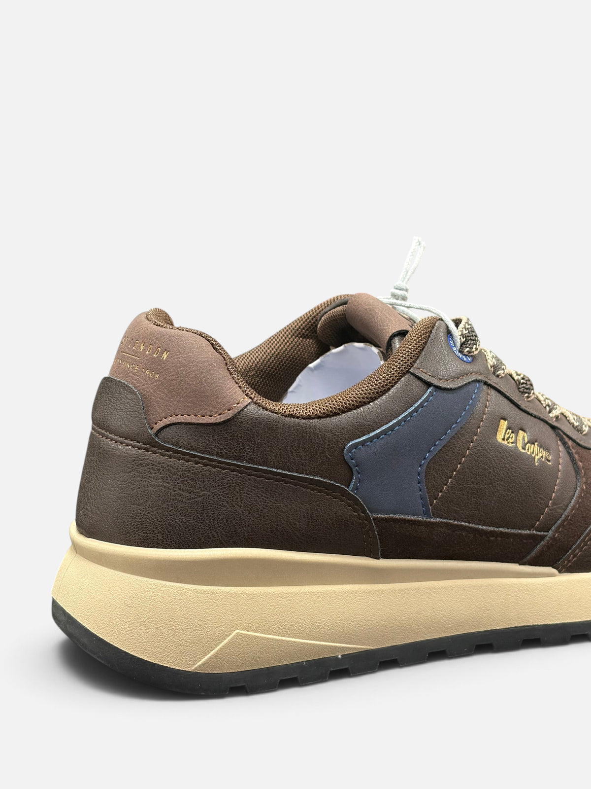 Sneakers da uomo Alex Calzature Le Cooper Liverpool in pelle marrone con dettagli blu e suola beige a contrasto