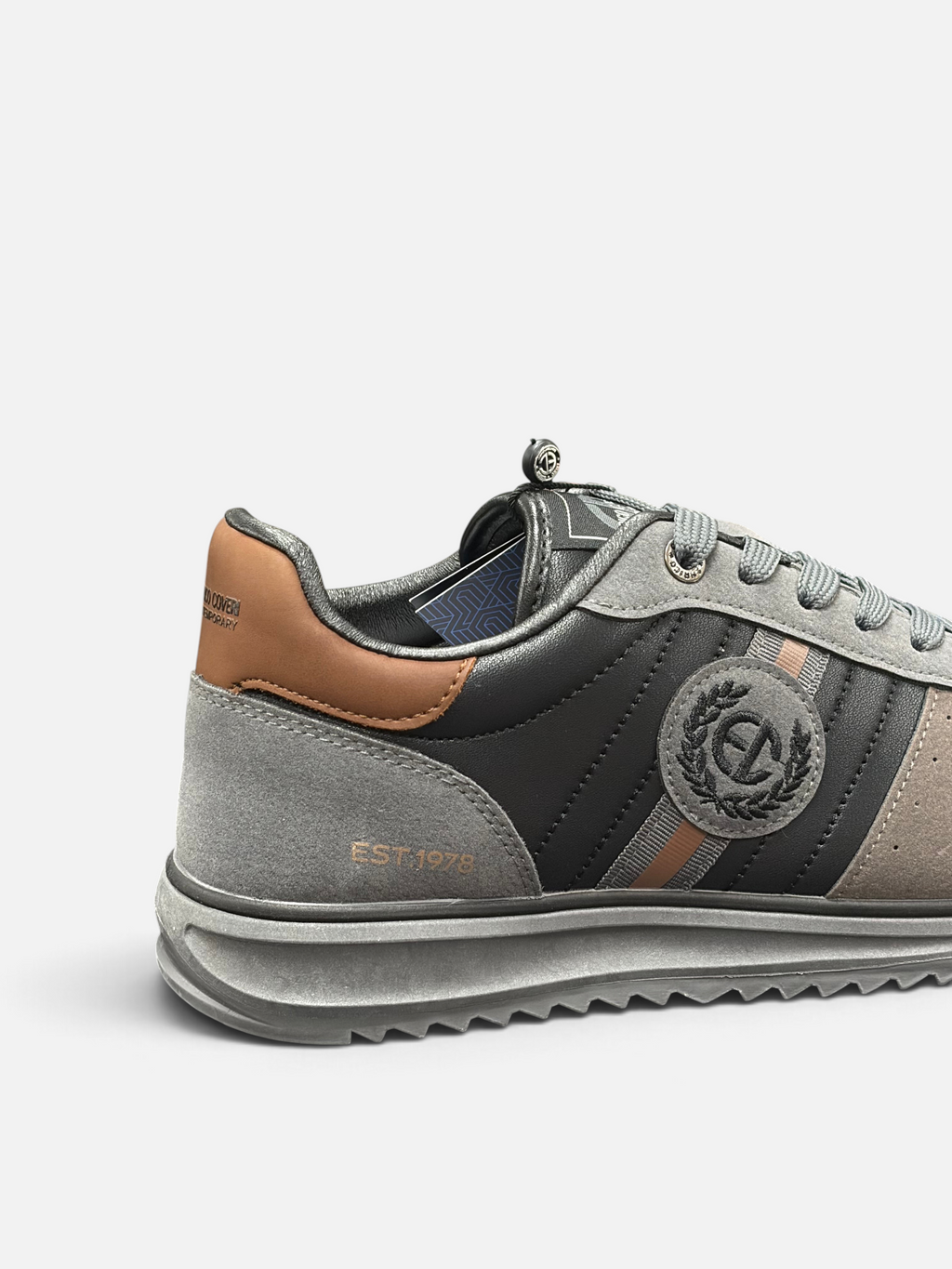 Sneakers da uomo Alex Calzature Enrico Coveri modello Claus in pelle e camoscio grigio e marrone con logo laterale