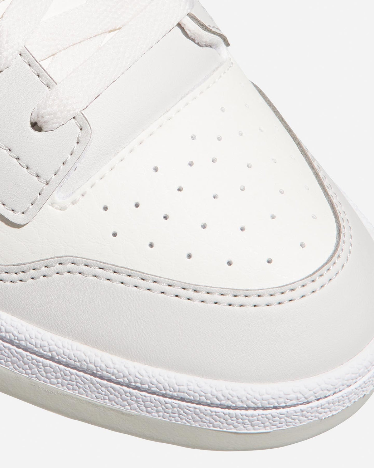 ADIDAS - RAPID COURT LOW