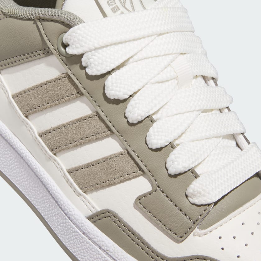 ADIDAS - RAPID COURT LOW J