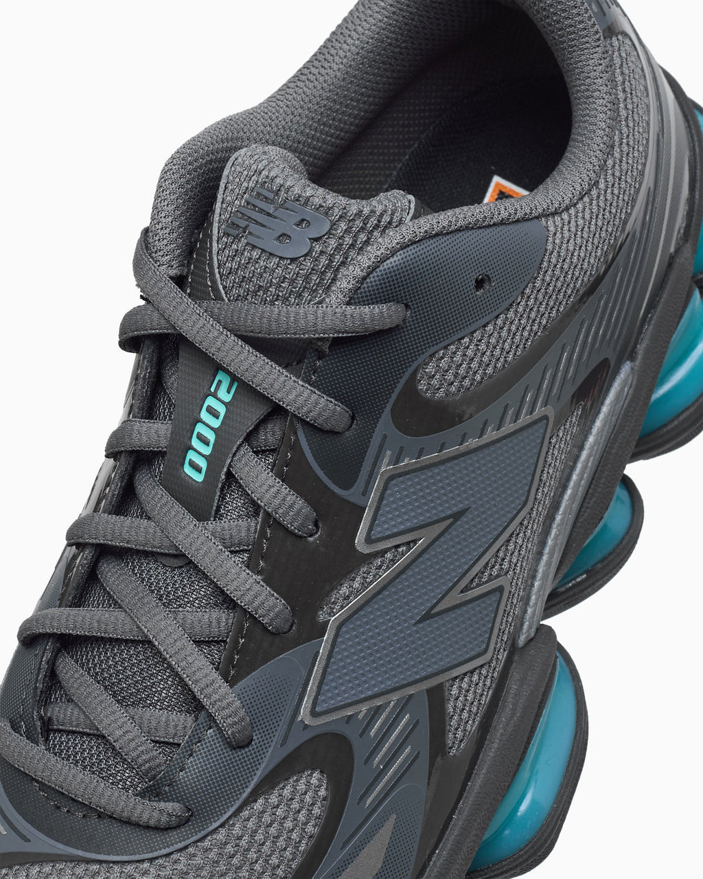 NEW BALANCE 2000 - UOMO