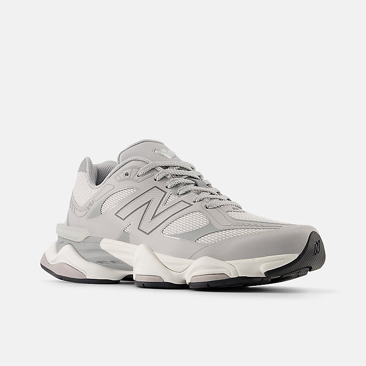 NEW BALANCE 9060 - UOMO
