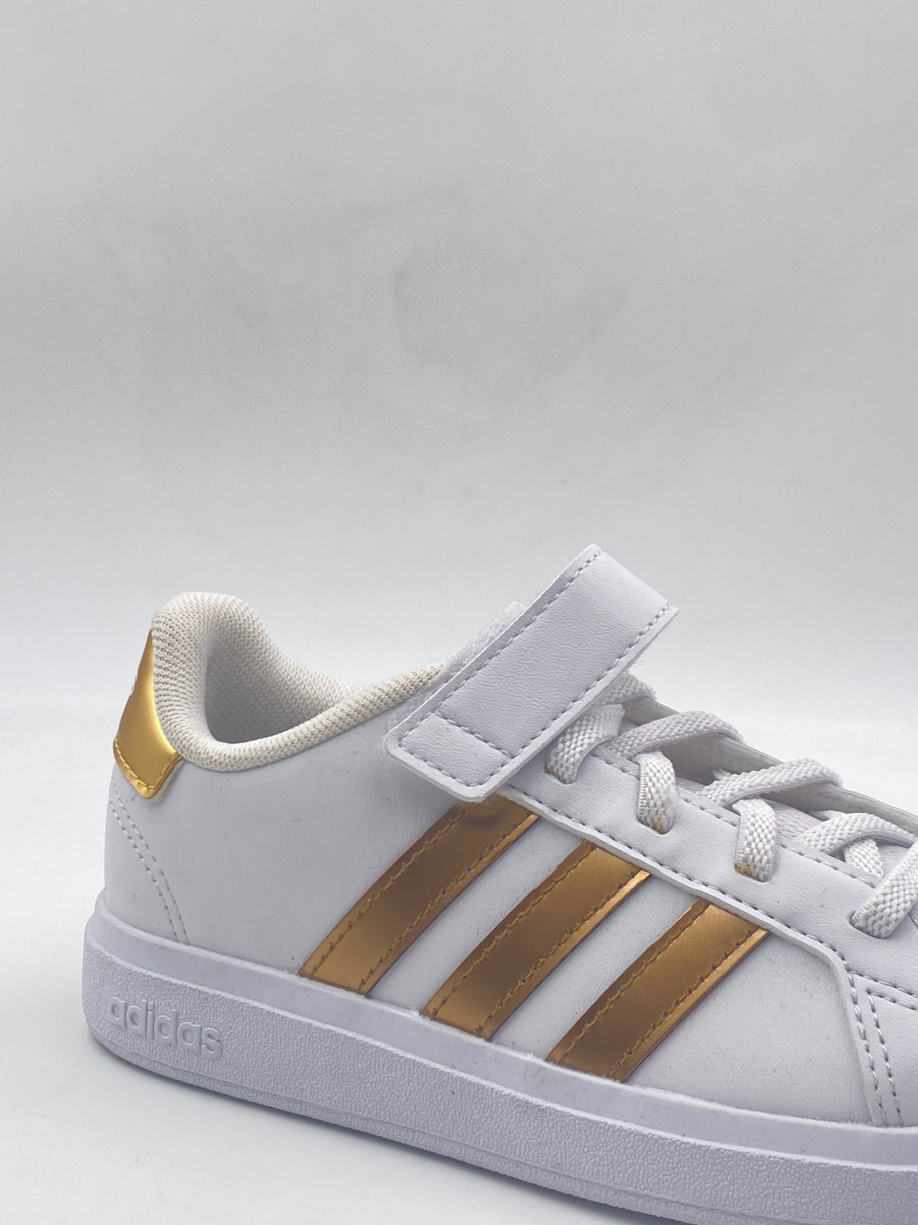 ADIDAS - GRAND COURT 2.0 EL K