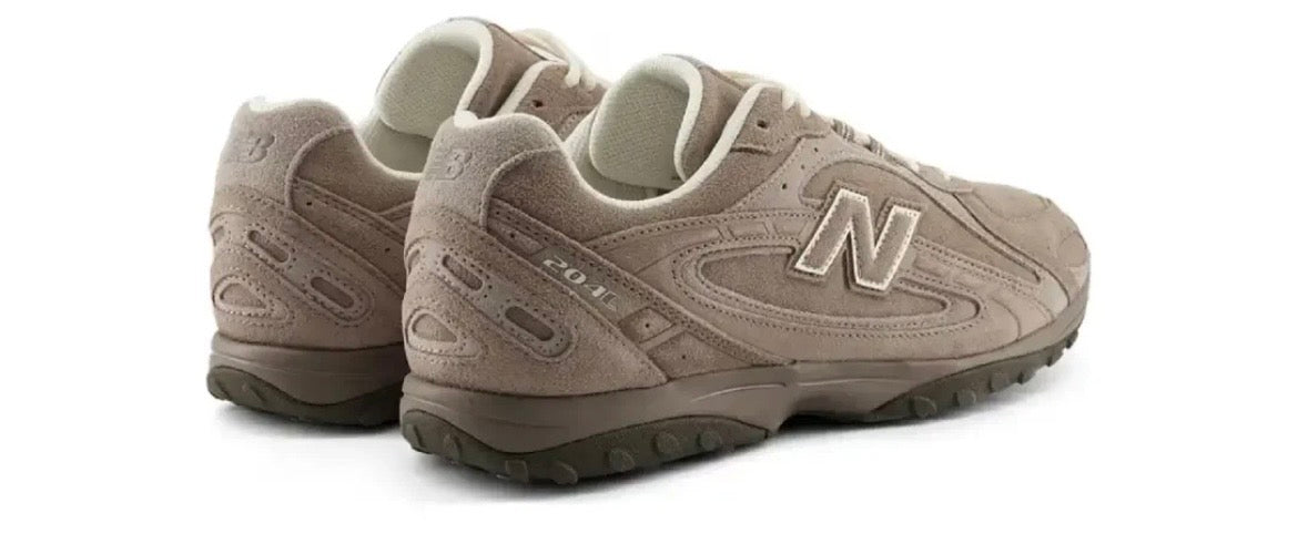 NEW  BALANCE 204L