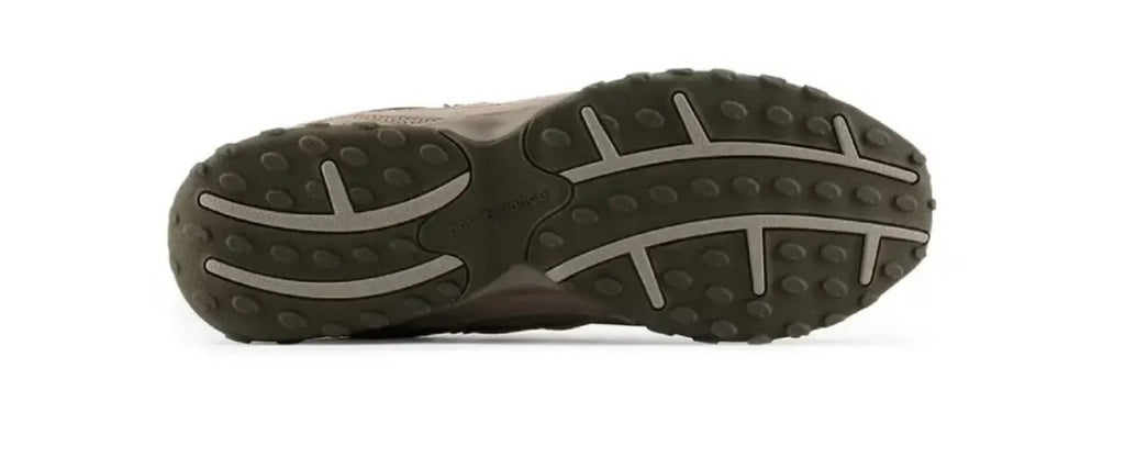 NEW  BALANCE 204L