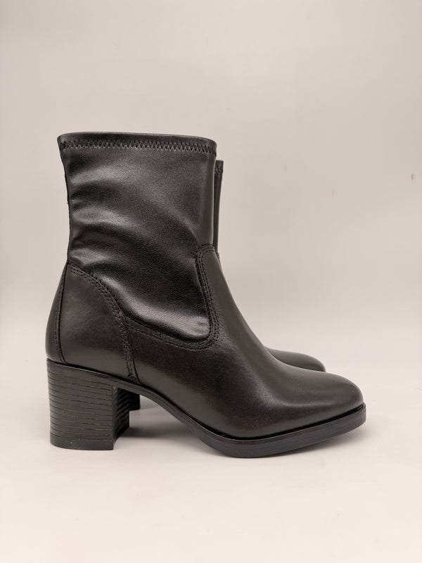 PARROTTO DONNA STIVALETTI WH70H17