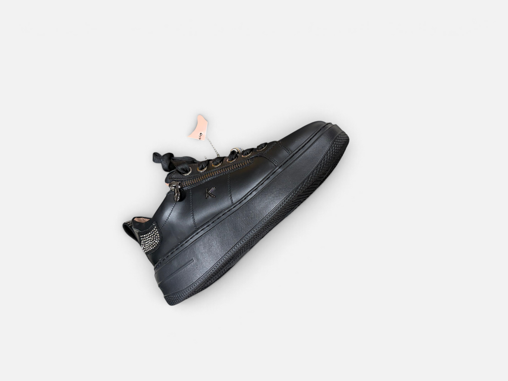 Sneaker KEYS da donna in pelle nera con dettagli gioiello sul tallone e chiusura a zip laterale, Alex Calzature