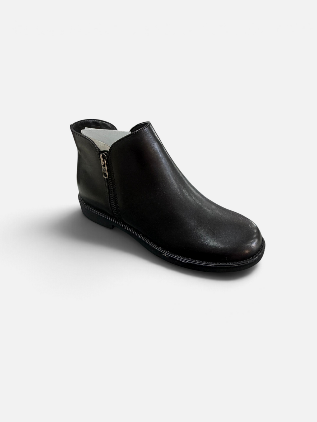 Stivaletto da donna Easy'n Rose in pelle nera con chiusura a zip laterale, proposto da Alex Calzature