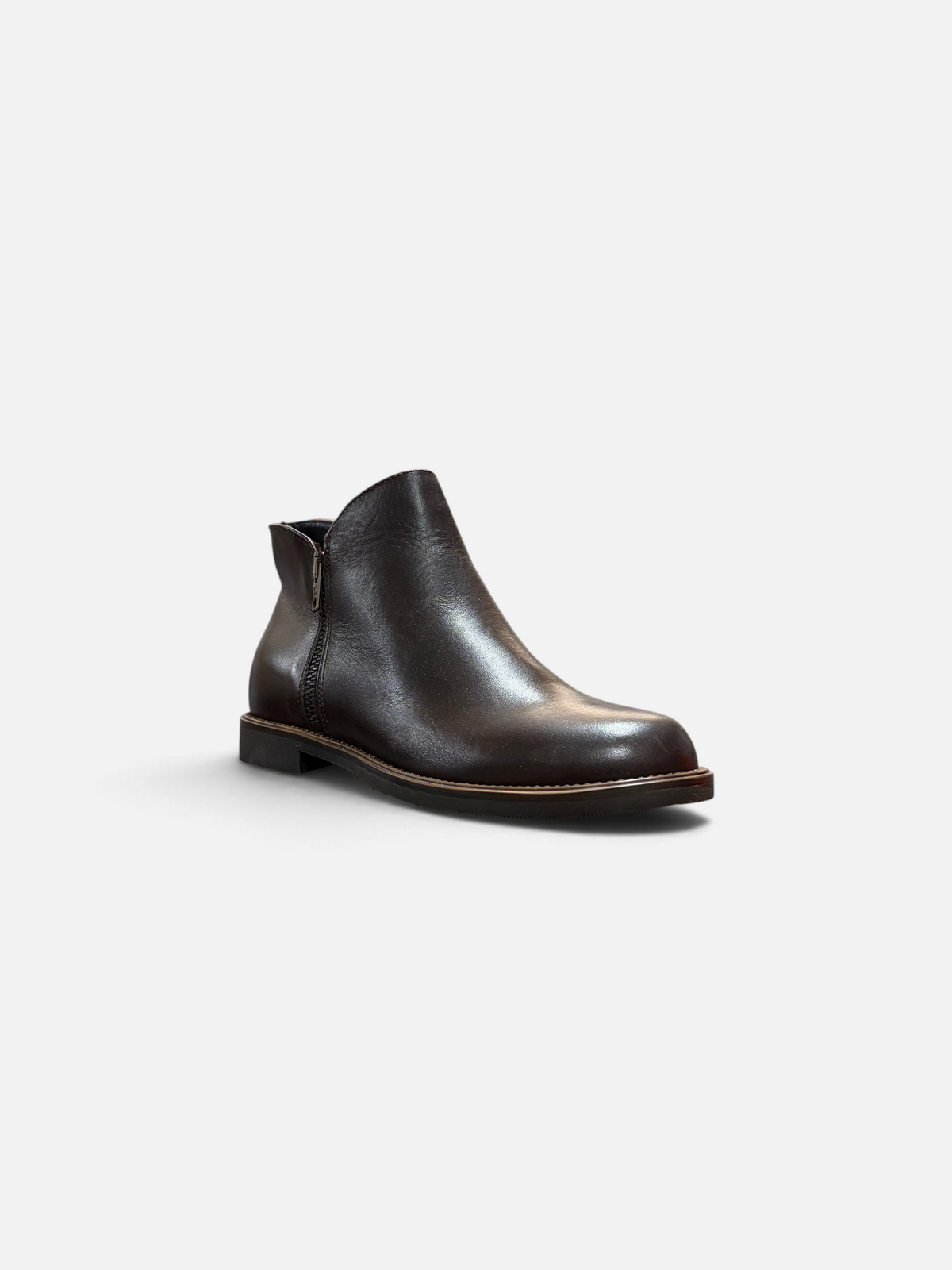 Stivaletto da donna Easy'n Rose in pelle marrone scuro con chiusura a zip laterale, proposto da Alex Calzature.