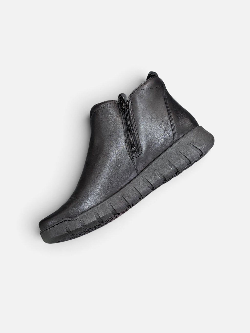 Stivaletto donna Alex Calzature Easy'n Rose in pelle nera con chiusura a zip laterale e suola flessibile