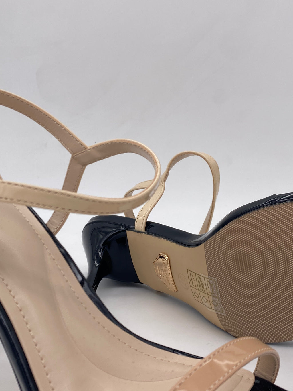 LAURA BIAGIOTTI - Sandali con tacco art.8995 Nero/Beige - Donna