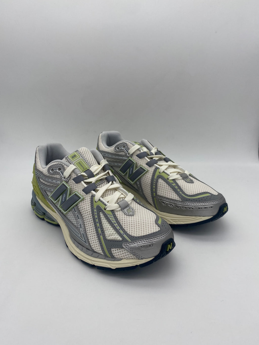 NEW BALANCE 1906 R - VERDE
