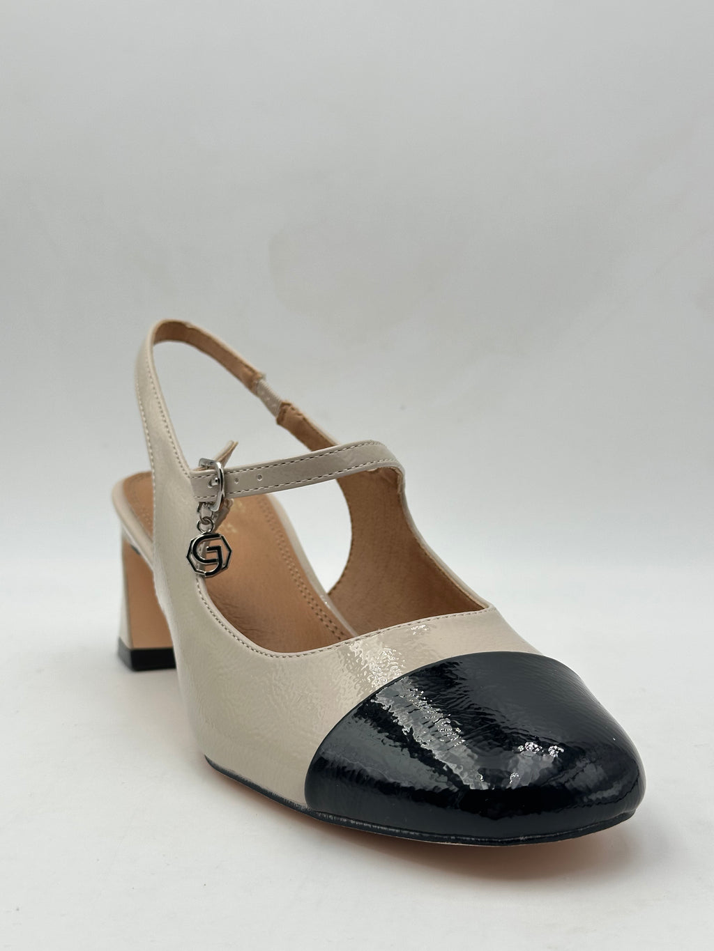 GOLD&GOLD -  Modello Chanel con tacco largo