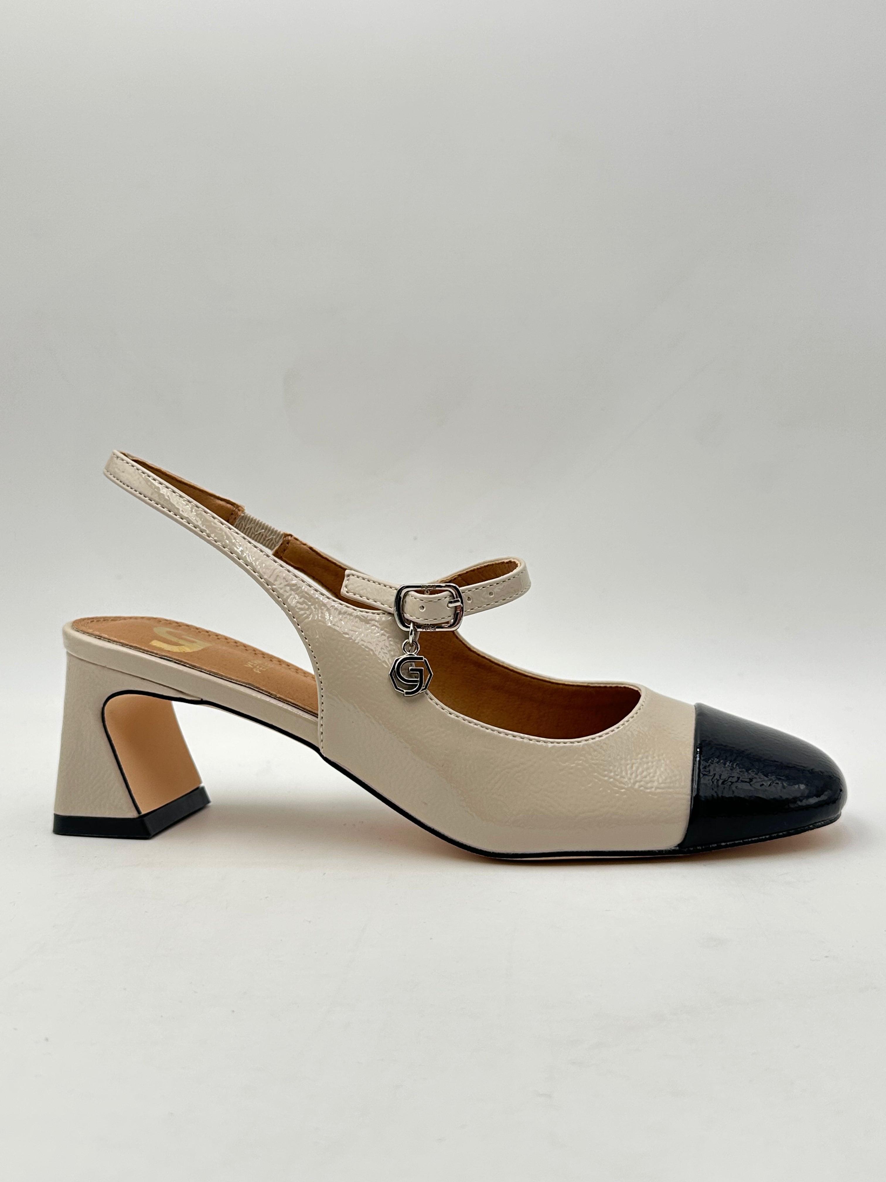 GOLD&GOLD -  Modello Chanel con tacco largo