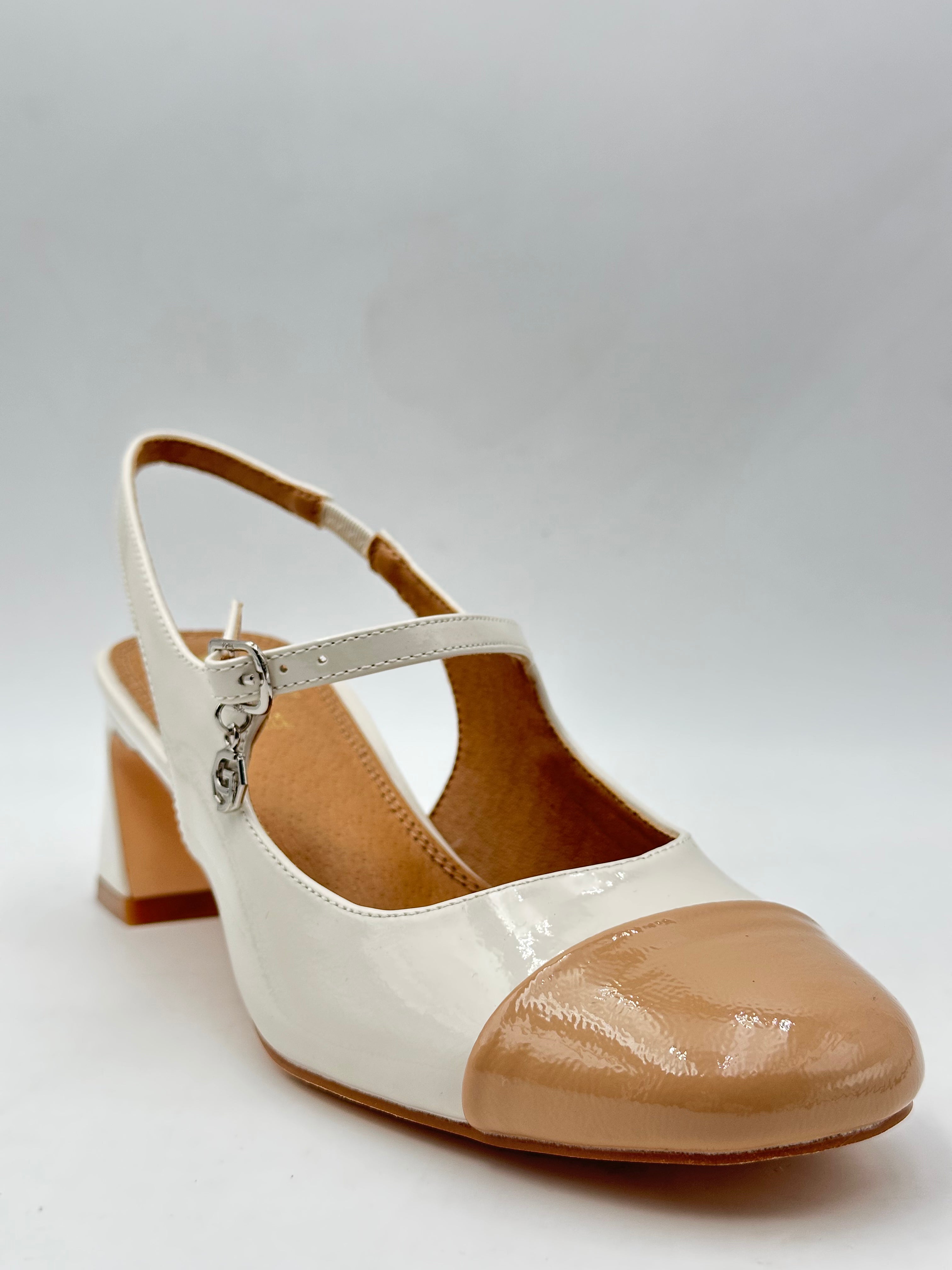 GOLD&GOLD -  Modello Chanel con tacco largo