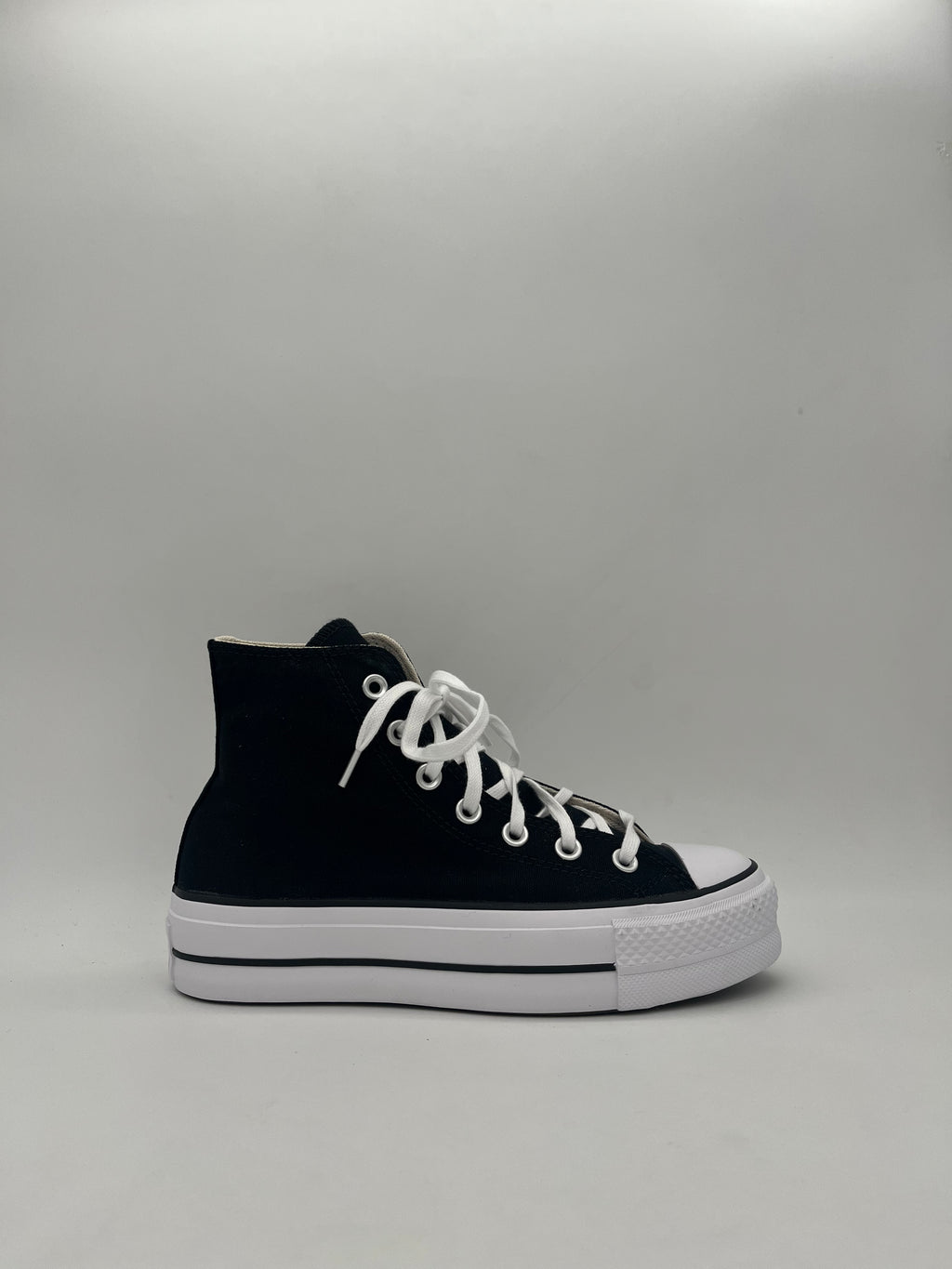 Converse - Chuck Taylor All Star Platform Unisex
