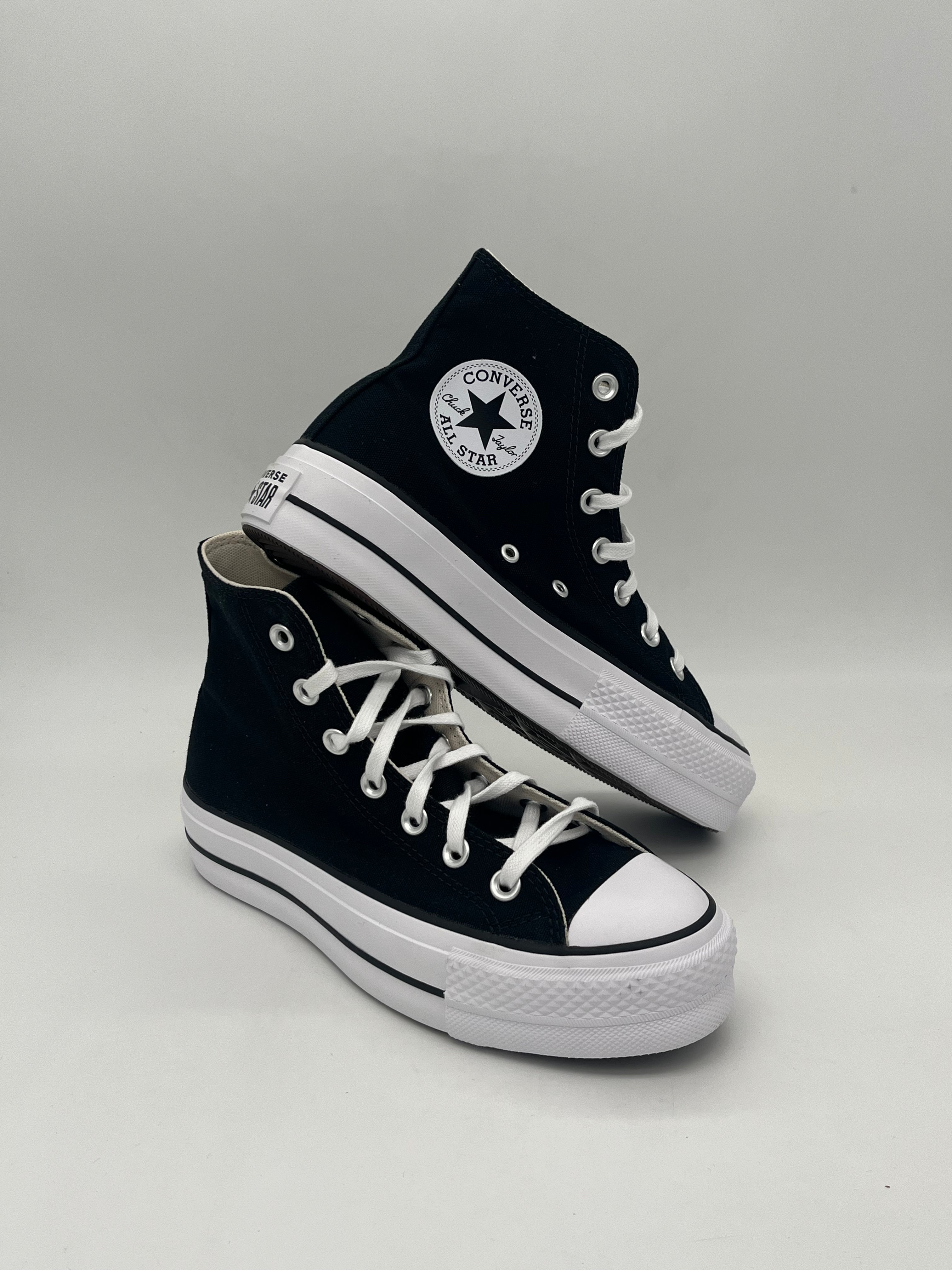 Converse - Chuck Taylor All Star Platform Unisex