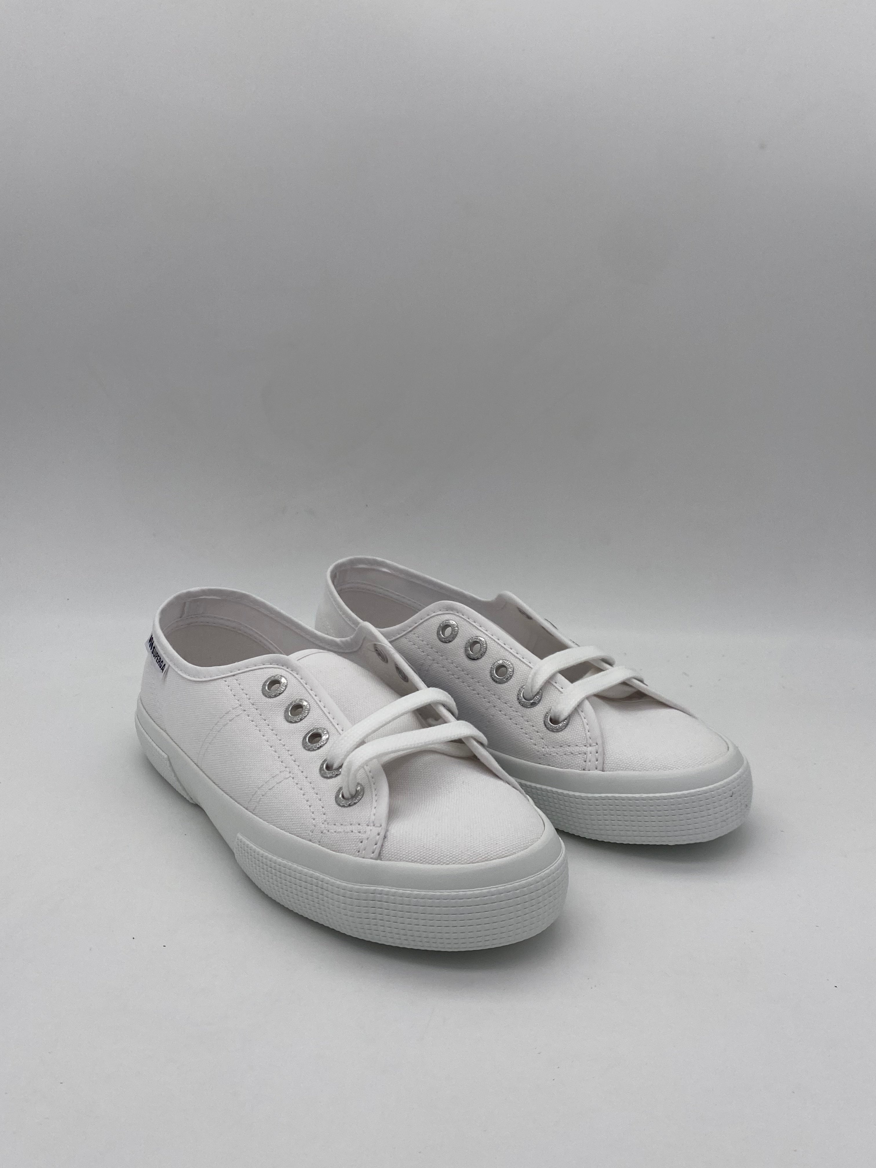 SUPERGA - Sneakers Leggera Bianca