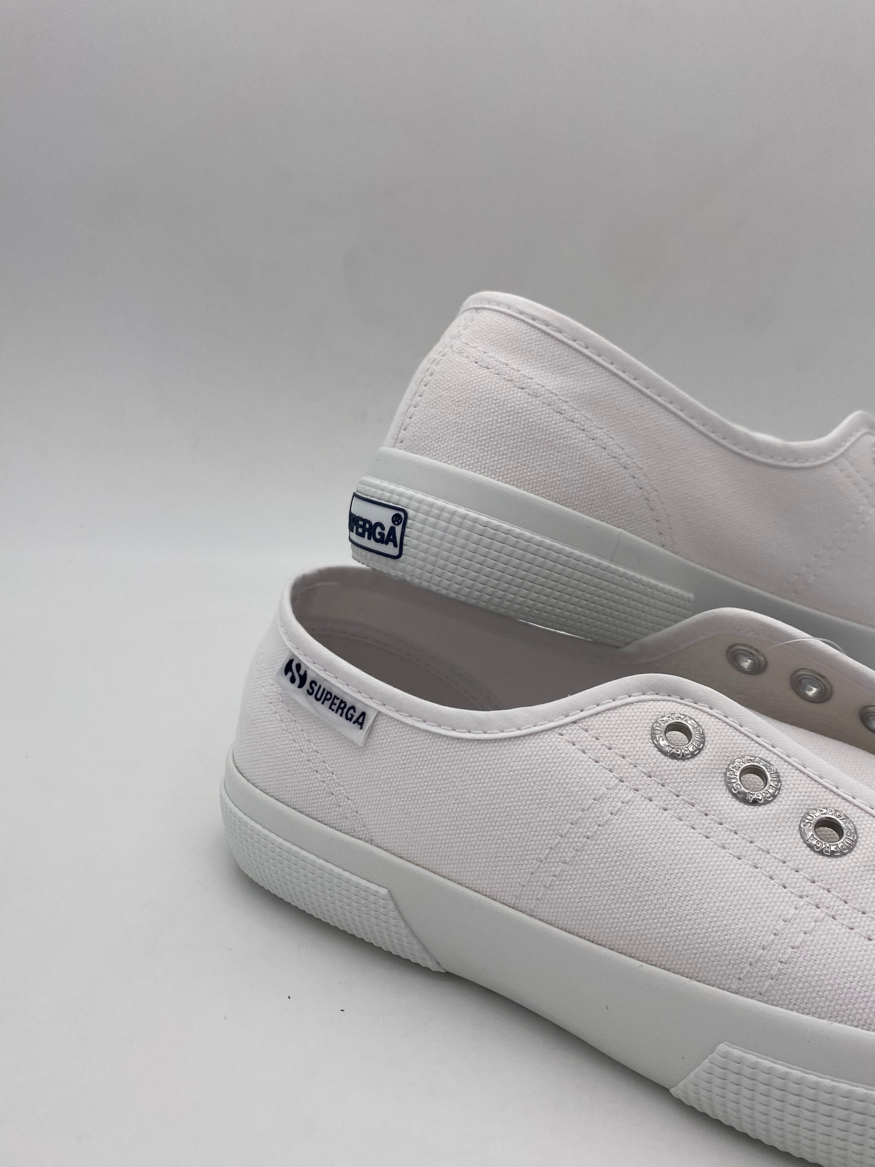 SUPERGA - Sneakers Leggera Bianca