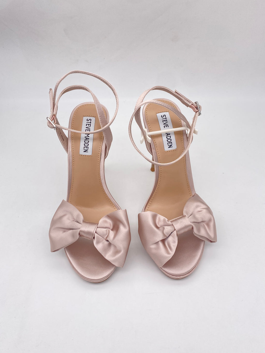 Steve Madden - WYNNIE CHAMP SATN