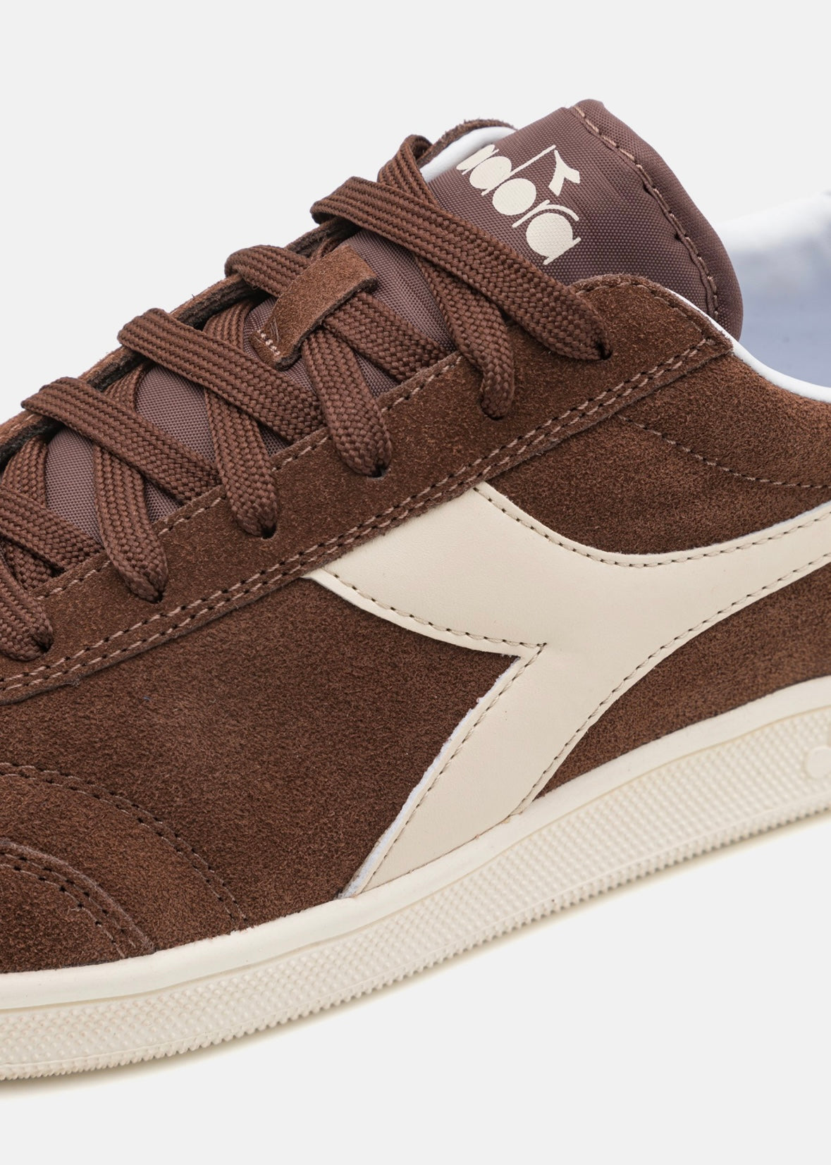 DIADORA - KICK