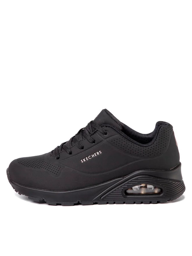 SKECHERS -STAND ON AIR