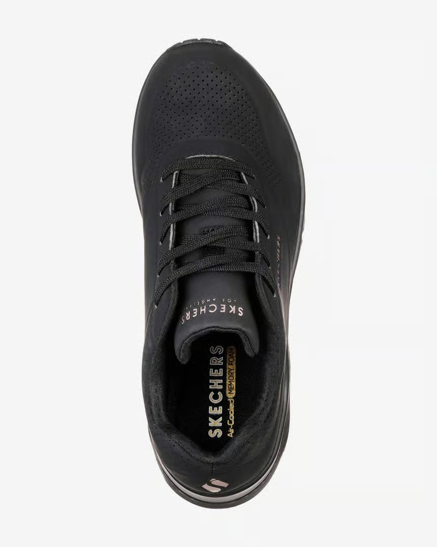 SKECHERS -STAND ON AIR