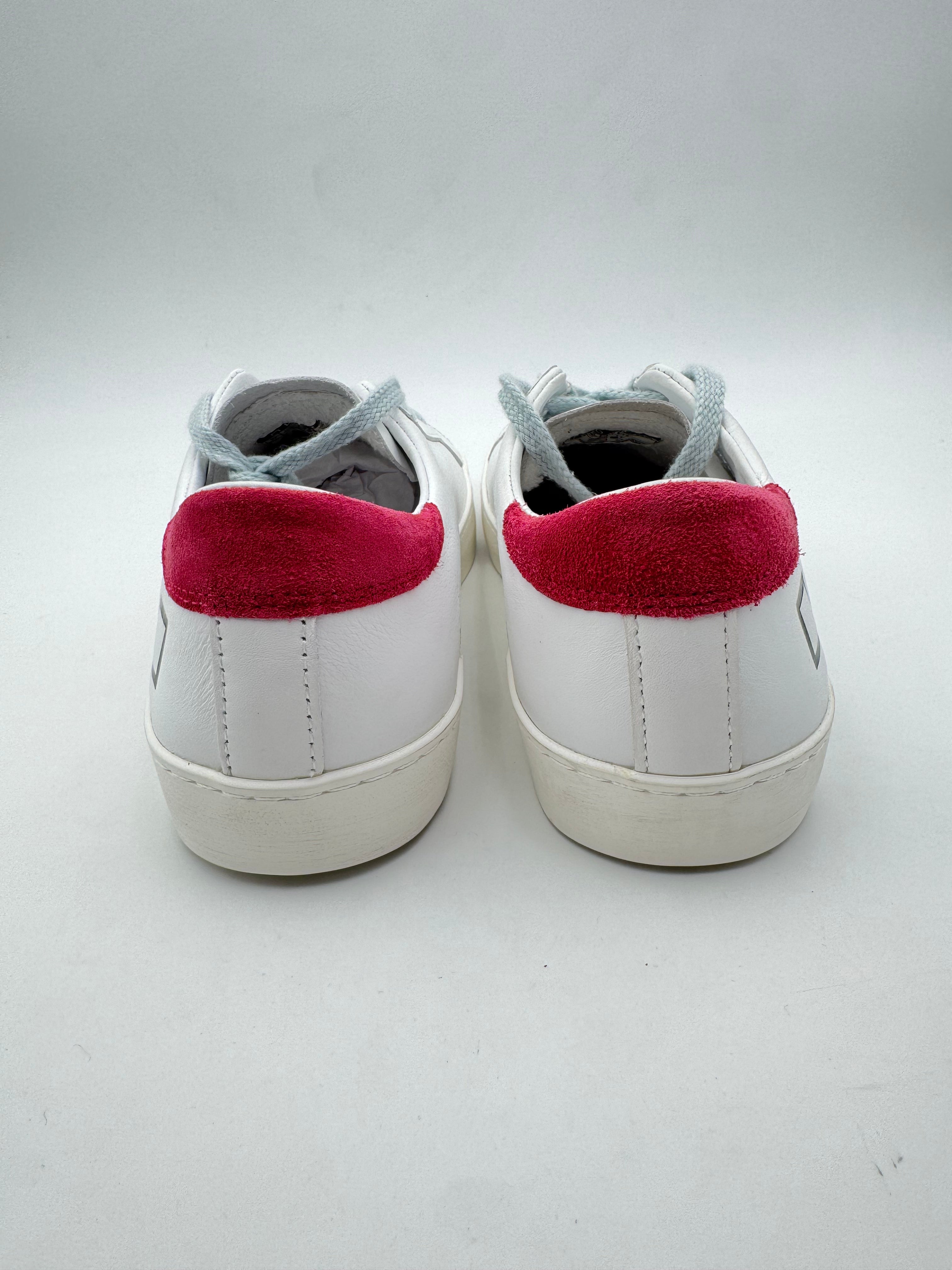 D.A.T.E. HILL LOW CALF WHITE/FUXIA