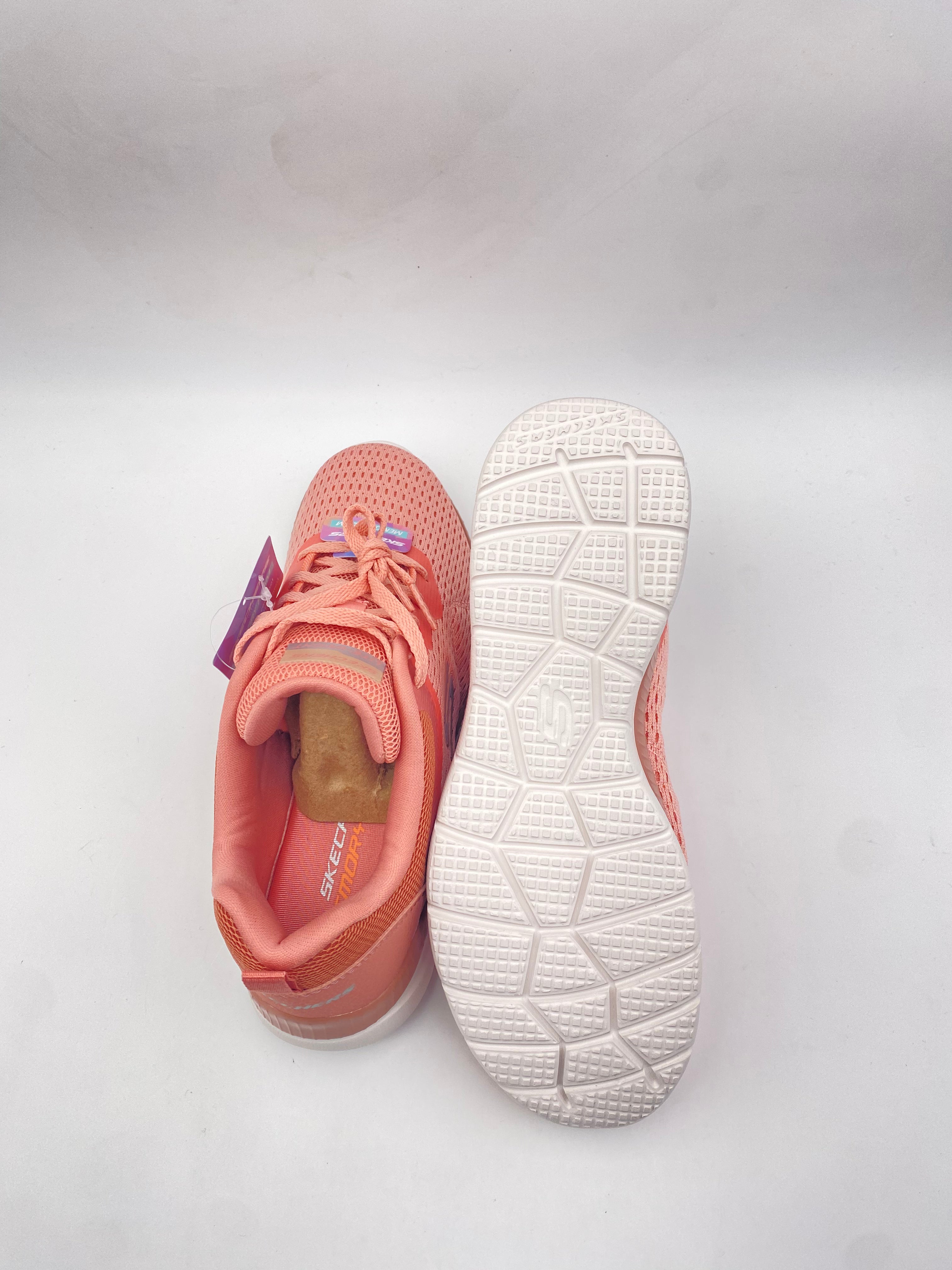 Skechers - Memory Foam