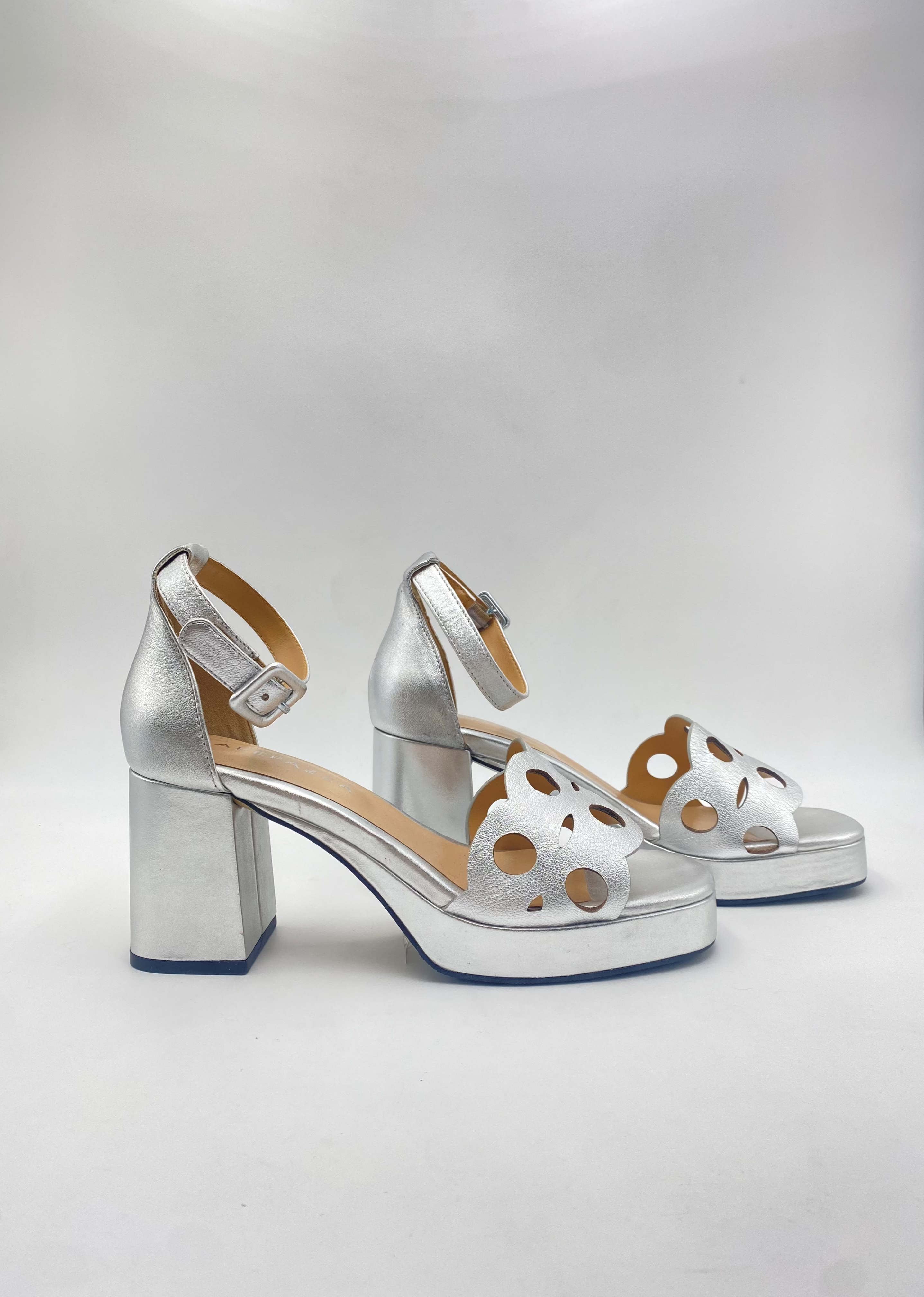 APEPAZZA - Sandalo con tacco in Argento Metallic - Donna