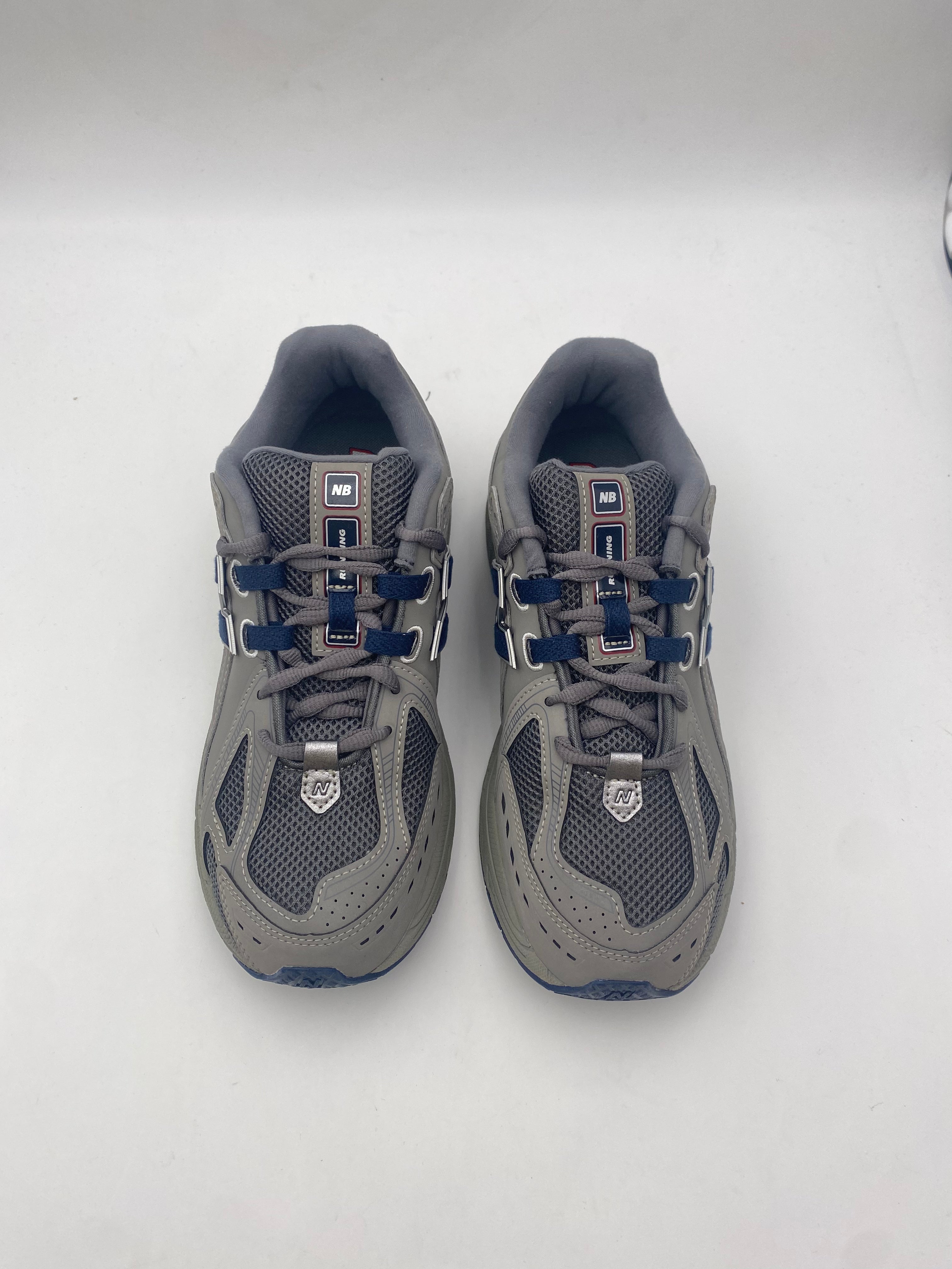 New Balance 1906R