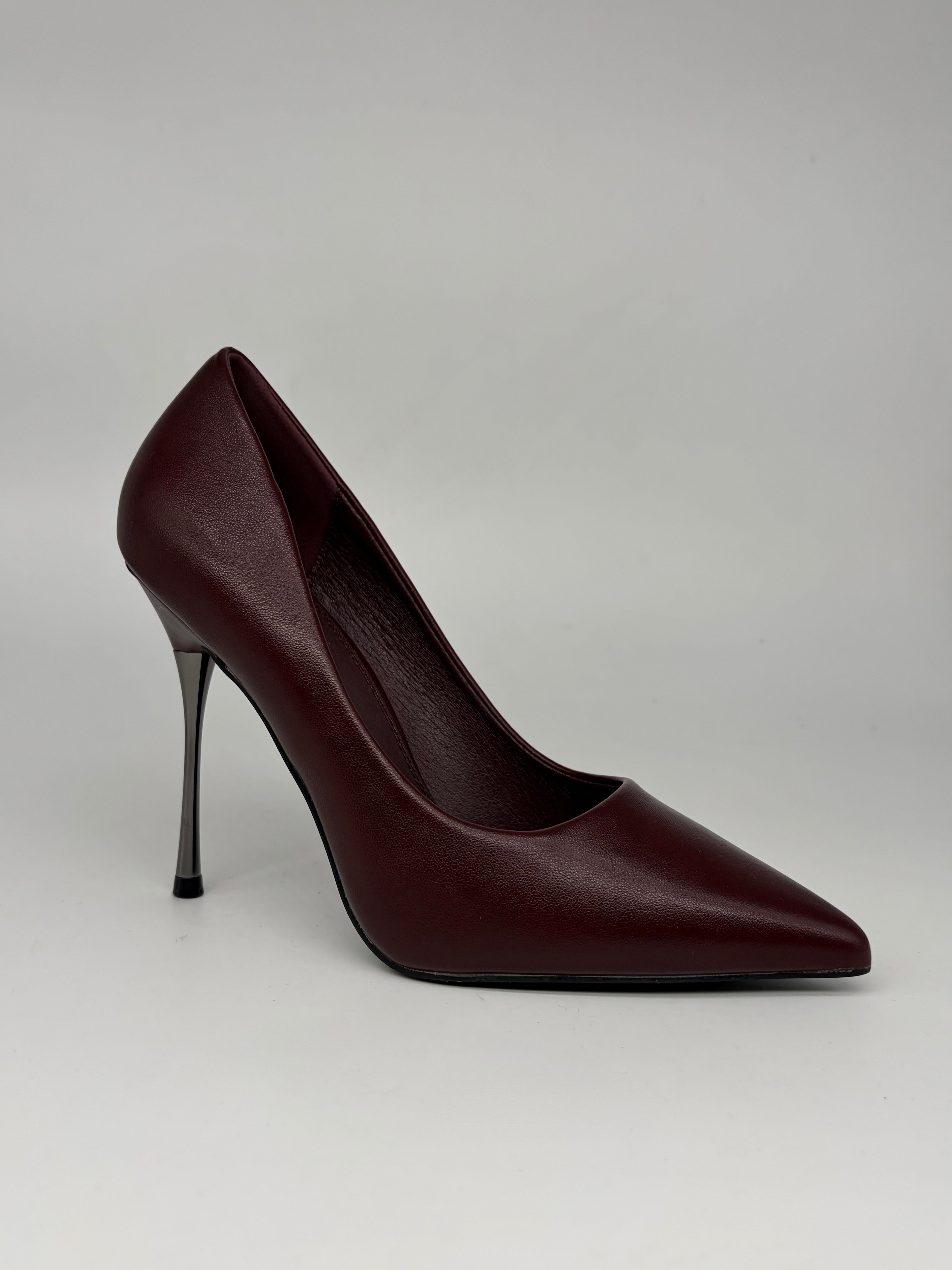 Gold & Gold - Tacco a stiletto effetto scultura Nero/Rosso