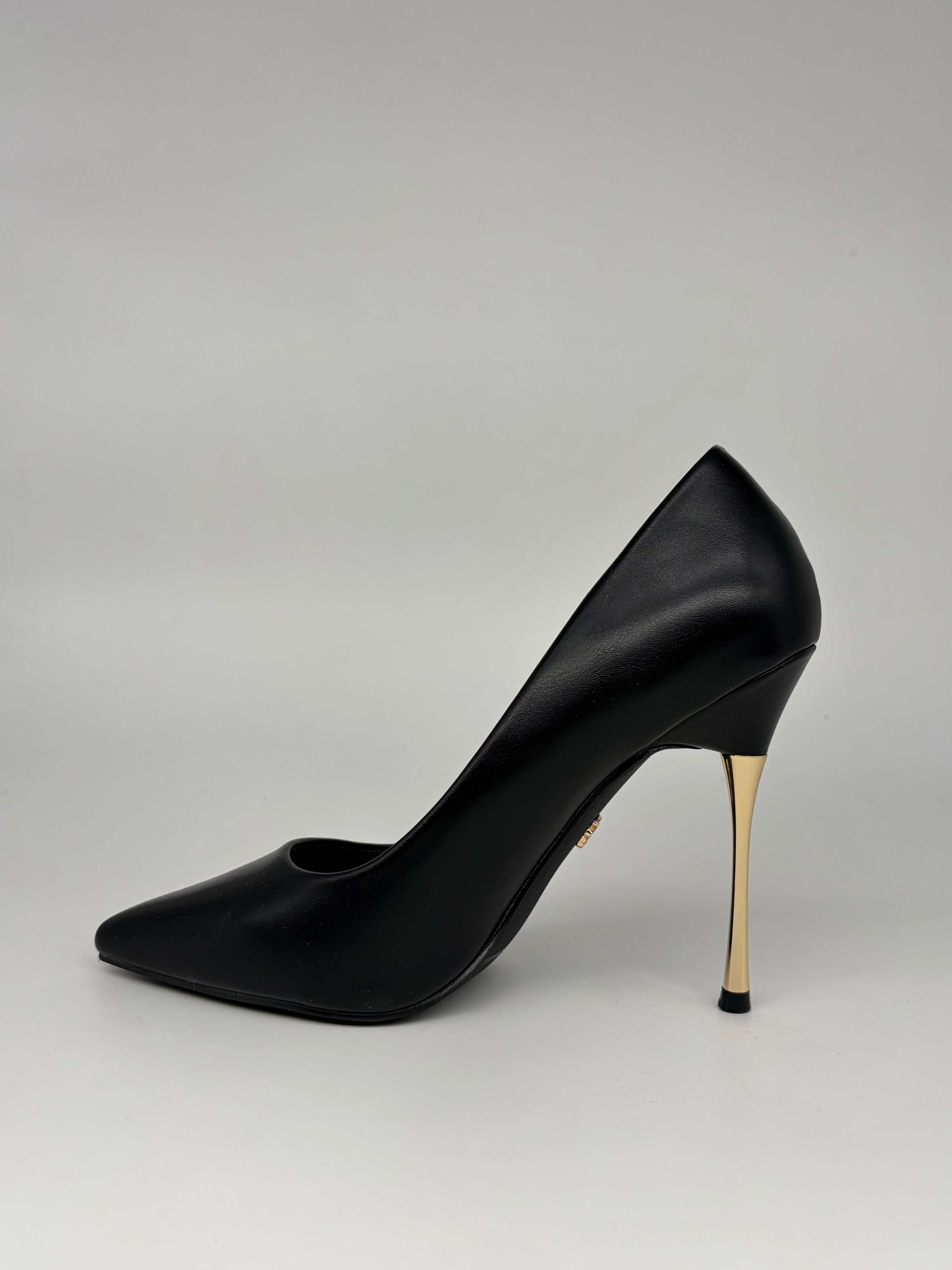 Gold & Gold - Tacco a stiletto effetto scultura Nero/Rosso