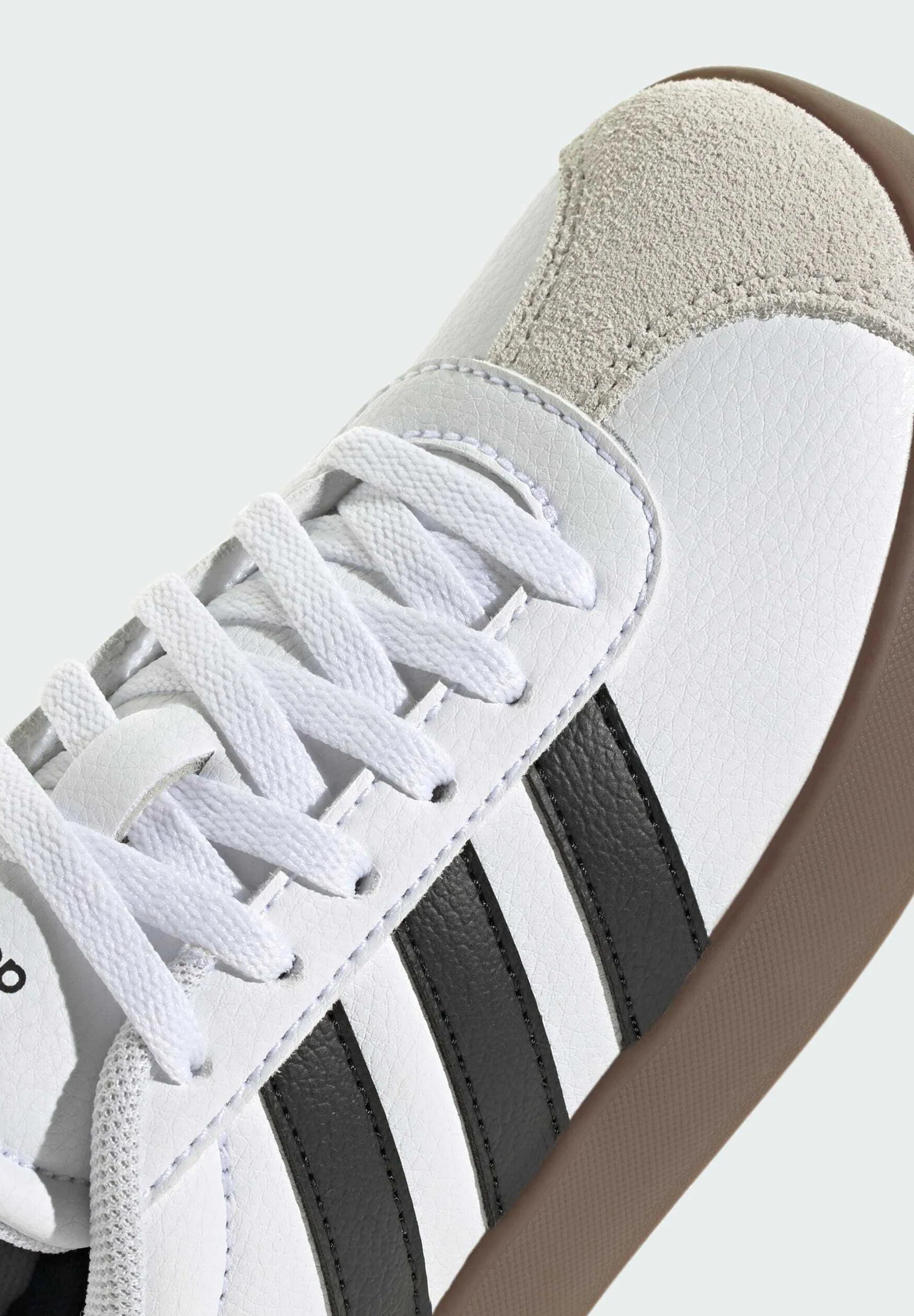 ADIDAS - VL COURT 3.0K