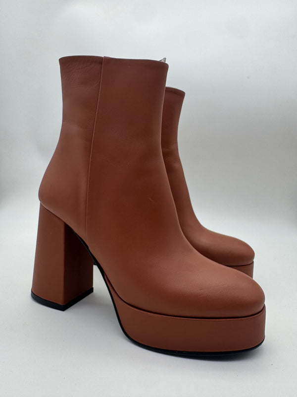 BRUNO PREMI-TRONCHETTO CON TACCO MARRONE