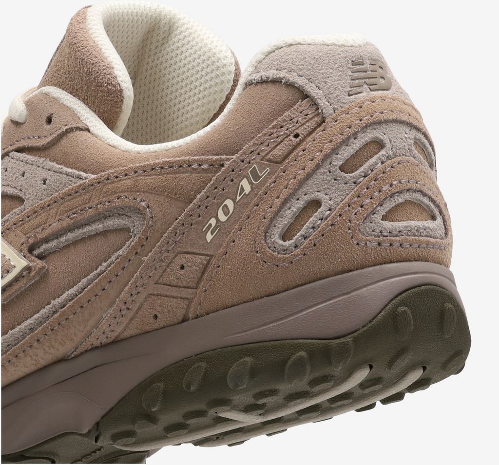 NEW  BALANCE 204L