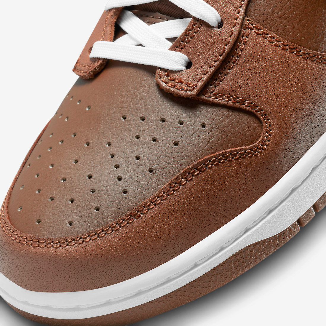 NIKE - DUNK HI RETRO