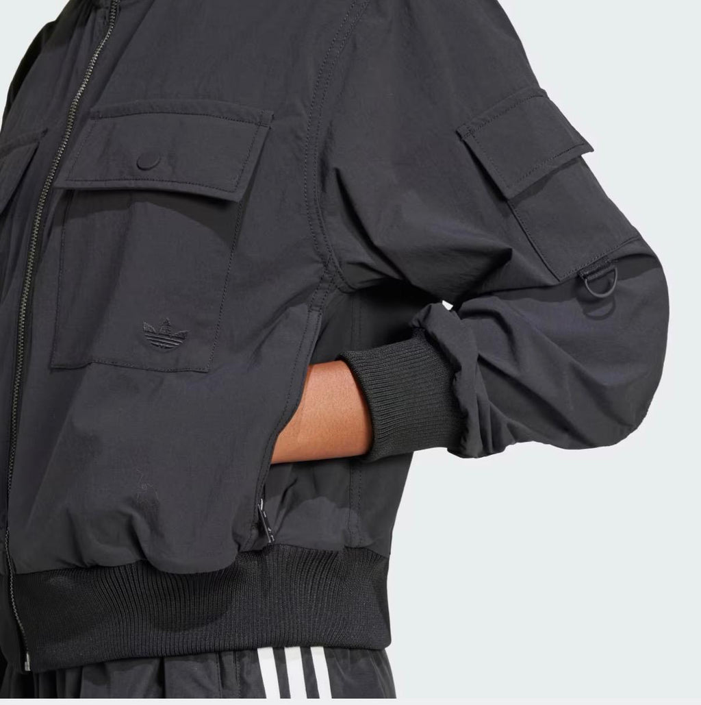 Giacca a vento adidas Premium Essentials Jacket Woven