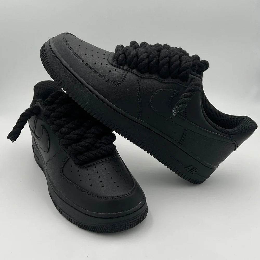 NIKE - AIR FORCE 1 LE